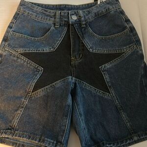 Romwe brand new star JORTS